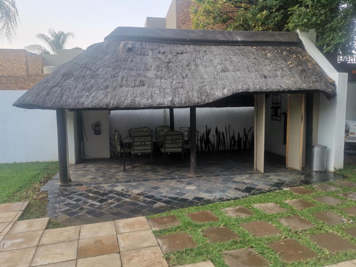 Constantia Guest Lodge Претория Экстерьер фото