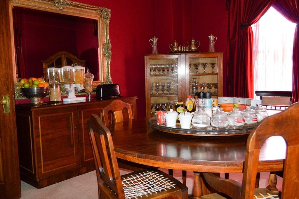 Constantia Guest Lodge Претория Экстерьер фото