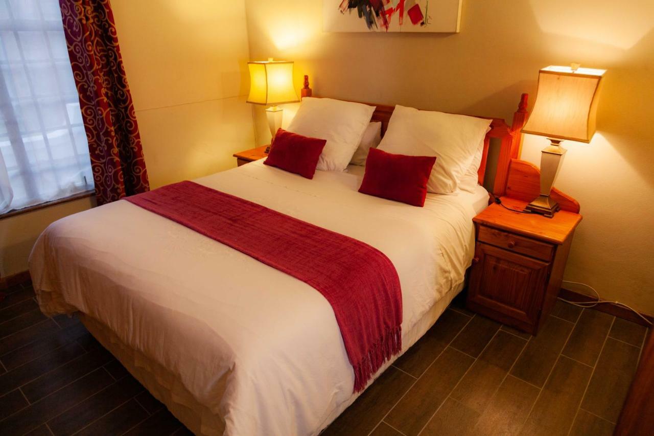 Constantia Guest Lodge Претория Экстерьер фото