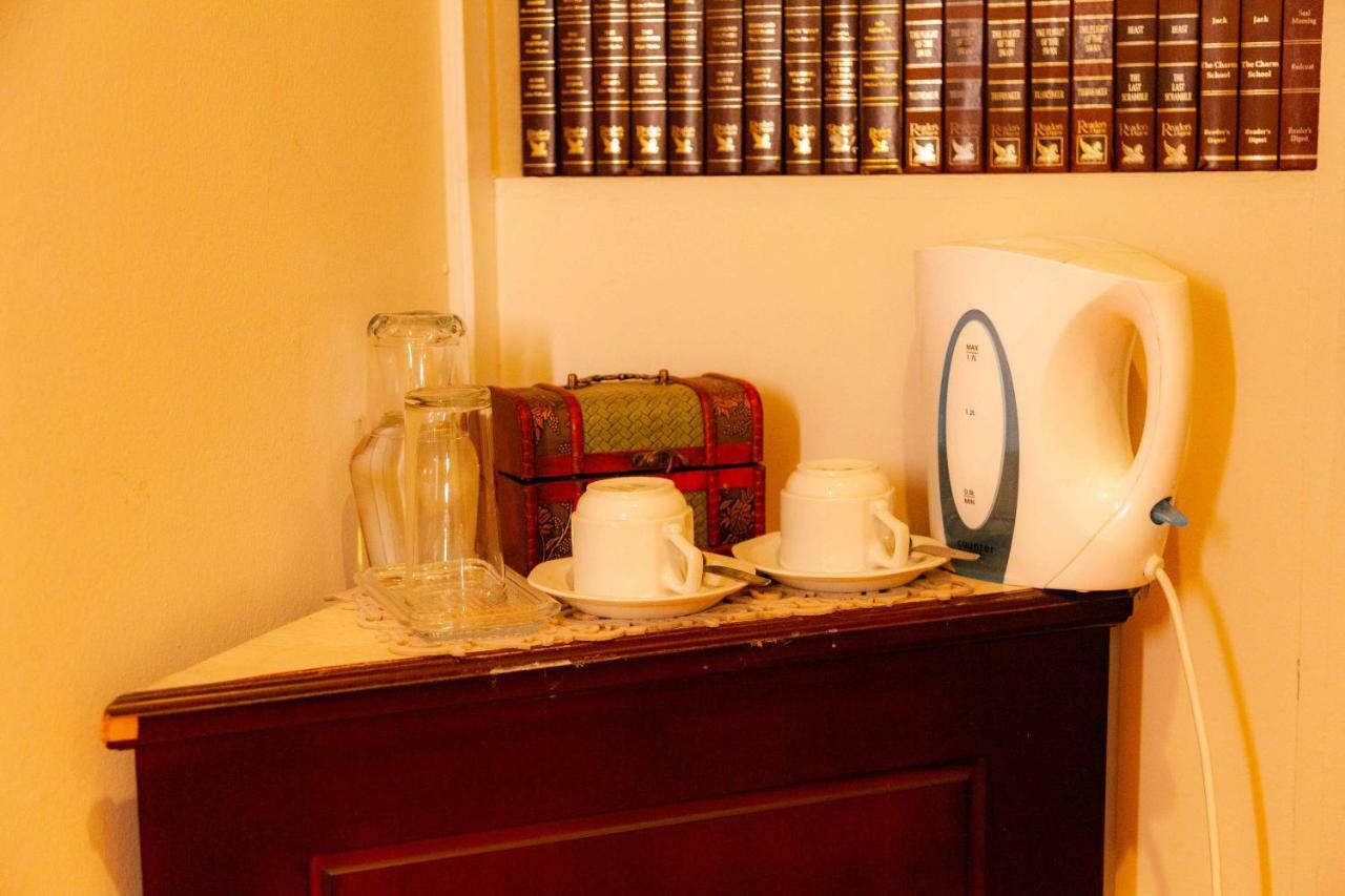 Constantia Guest Lodge Претория Экстерьер фото